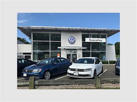 Executive volkswagen of north haven - Executive Volkswagen. Overview Employees Reviews (295) Inventory (83) View Service Center Dealership Service Write a Review. This dealership is a DealerRater® Certified Dealer and is committed to providing quality customer service. Executive Volkswagen. 4.9. 295 Reviews ...